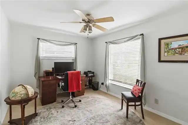 Listing Photo 11