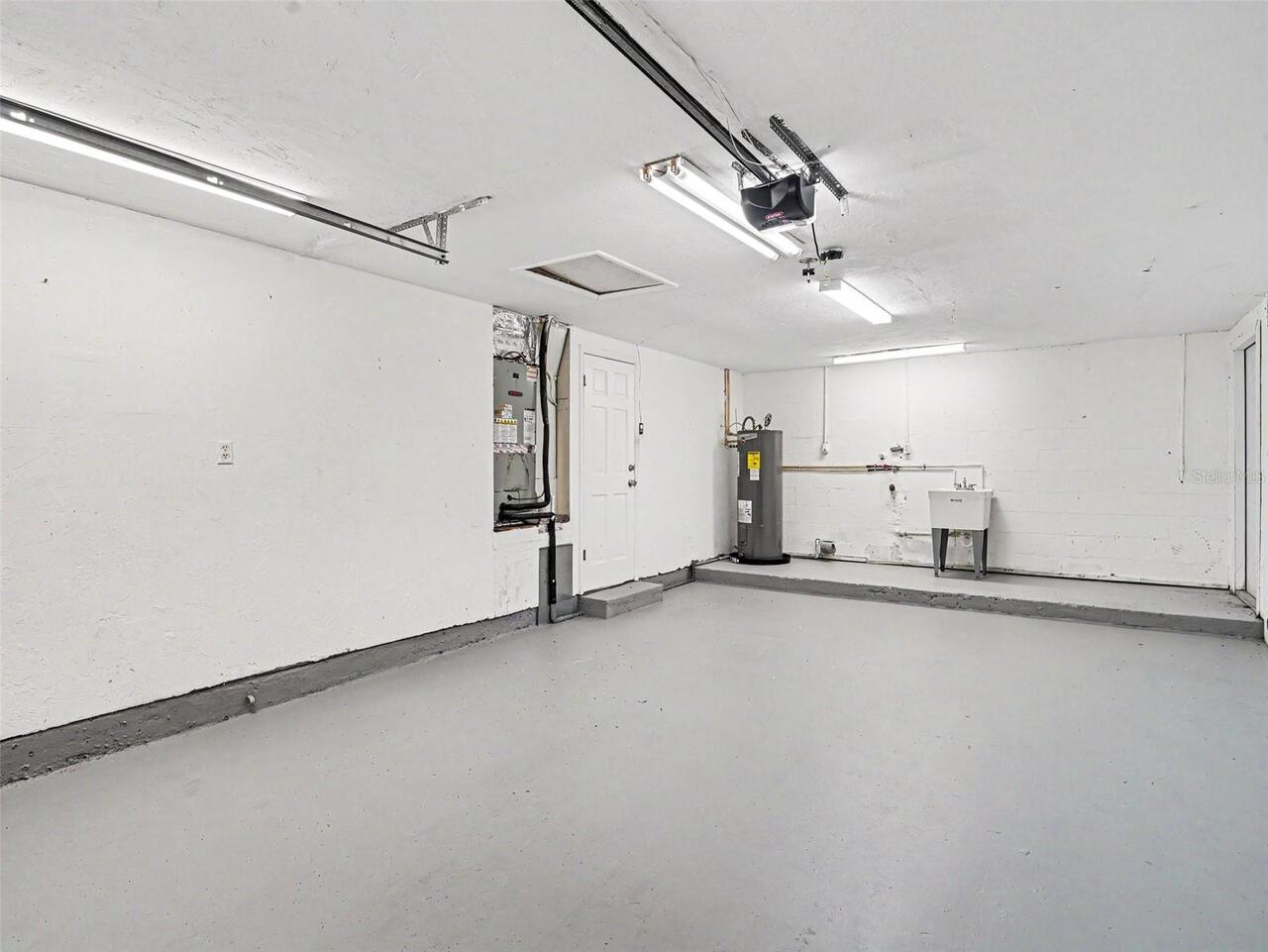 Listing Photo 16