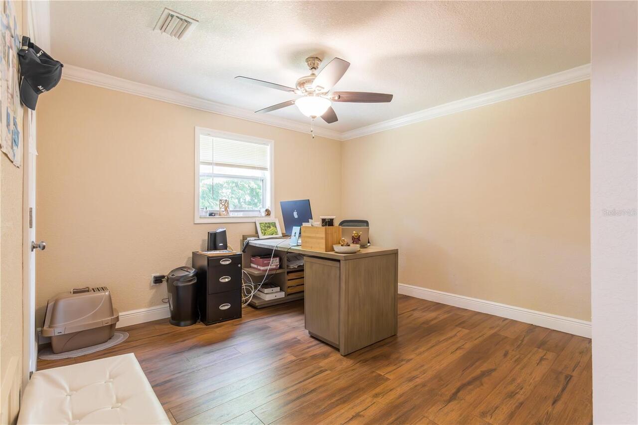 Listing Photo 22