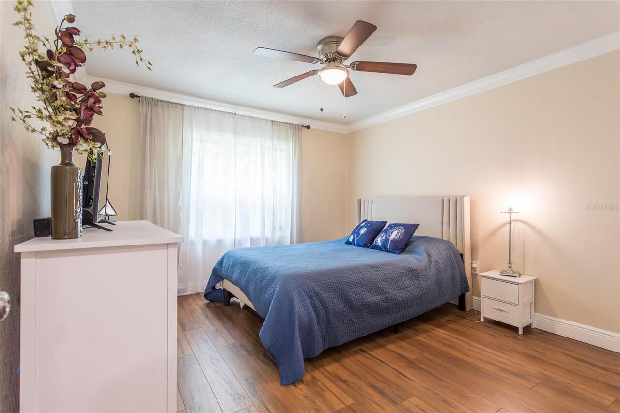 Listing Photo 20