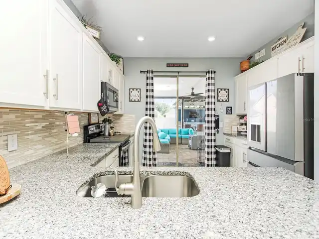 Listing Photo 10