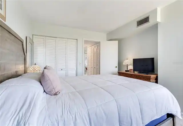 Listing Photo 33