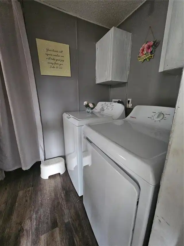 Listing Photo 5