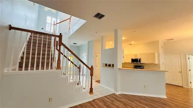 Listing Photo 14