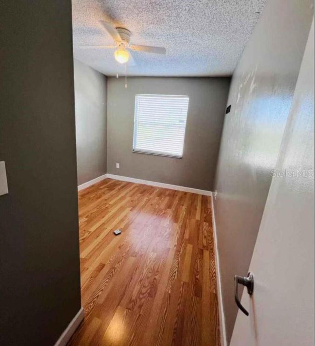 Listing Photo 14
