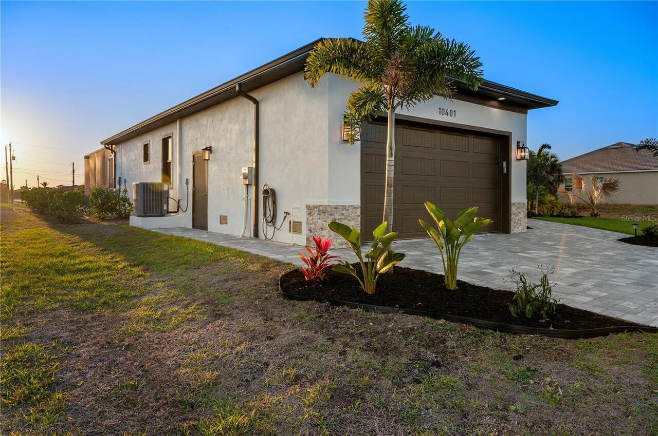 Listing Photo 8