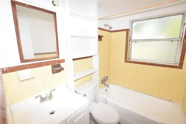 Listing Photo 15