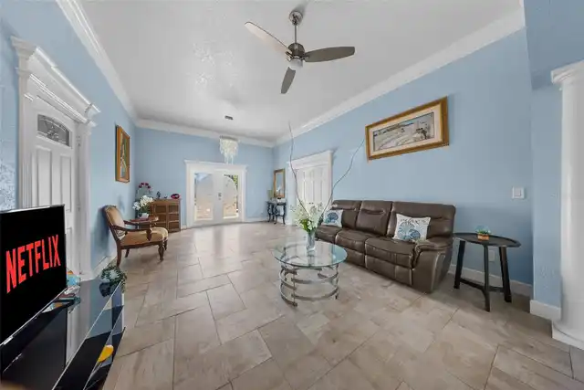 Listing Photo 17