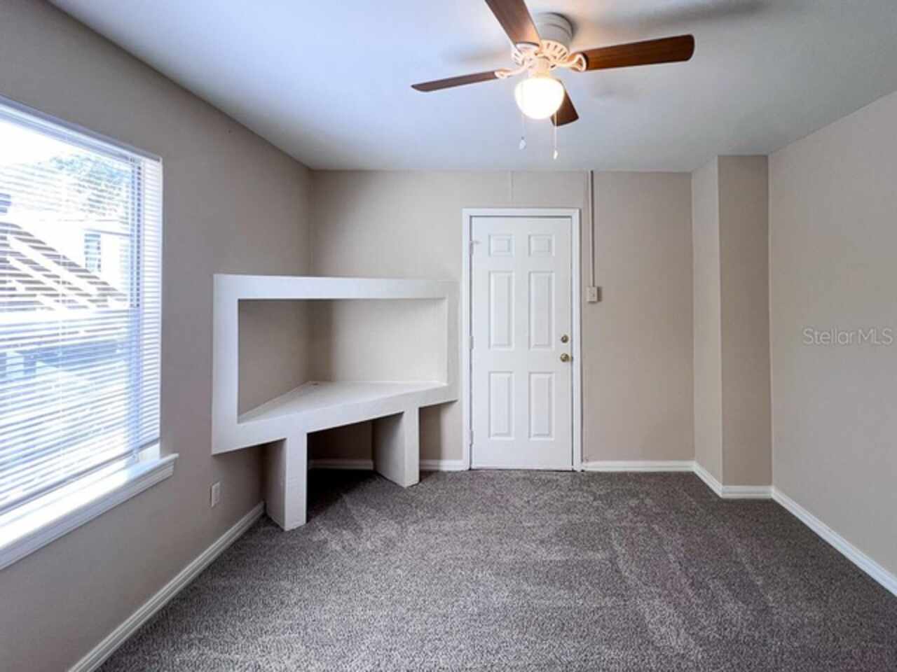 Listing Photo 11