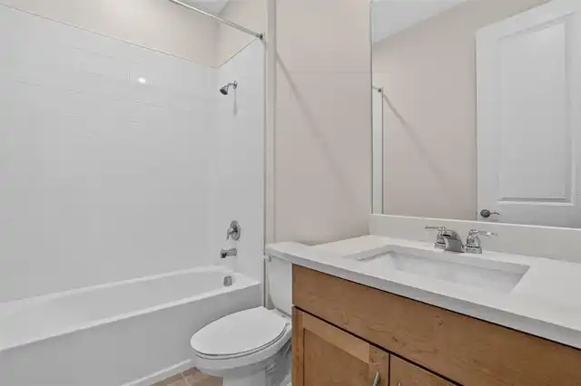 Listing Photo 23