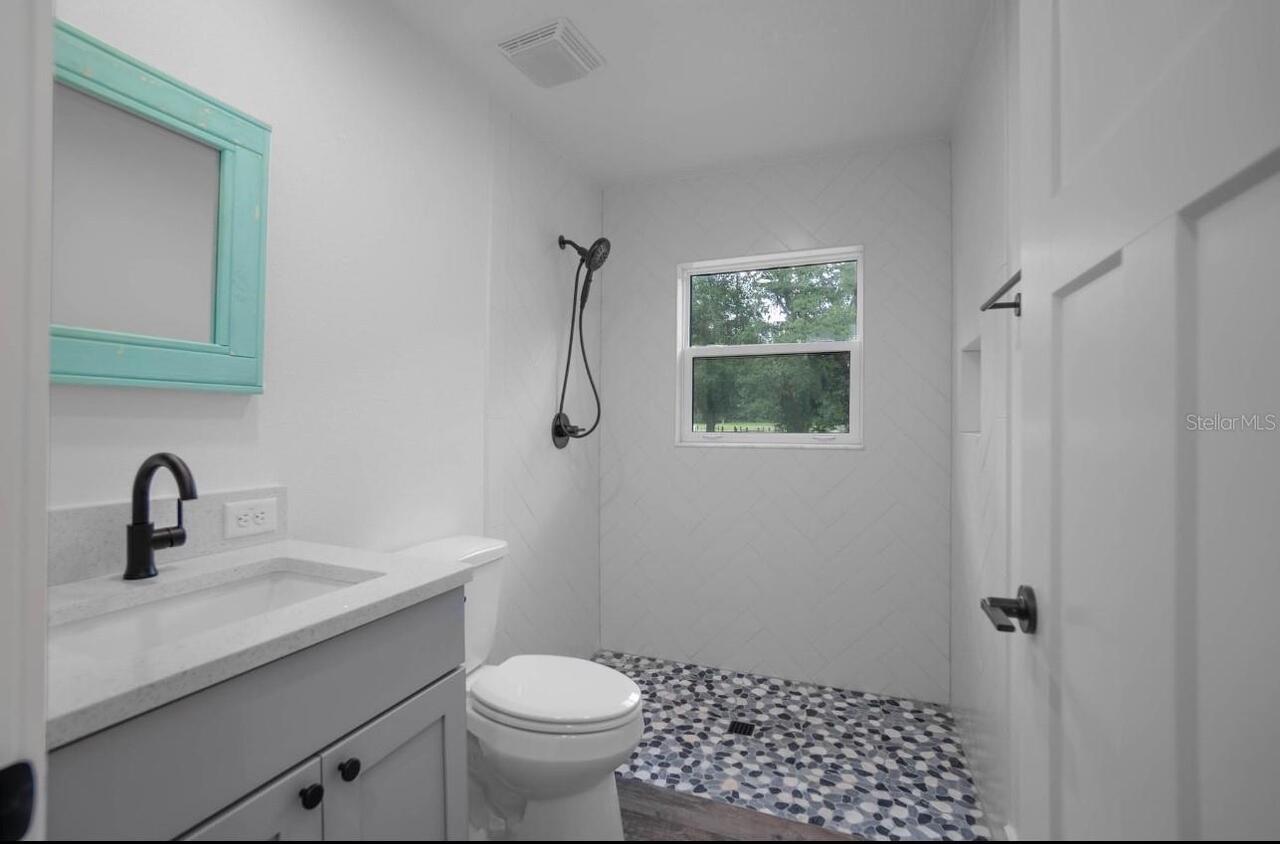 Listing Photo 34