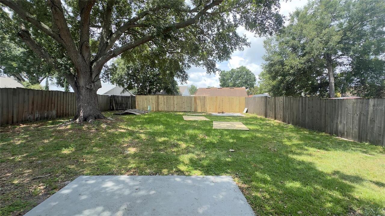 Listing Photo 14