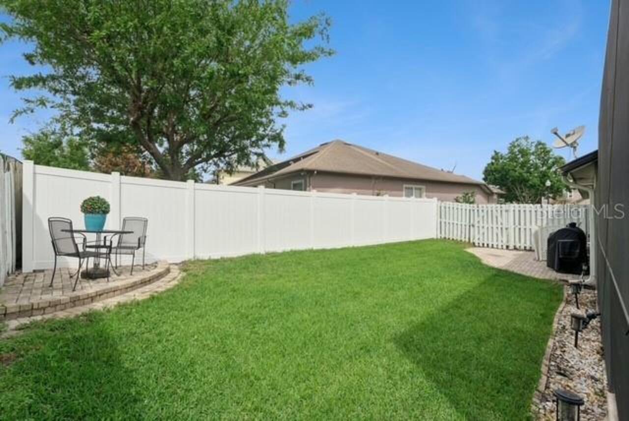 Listing Photo 12