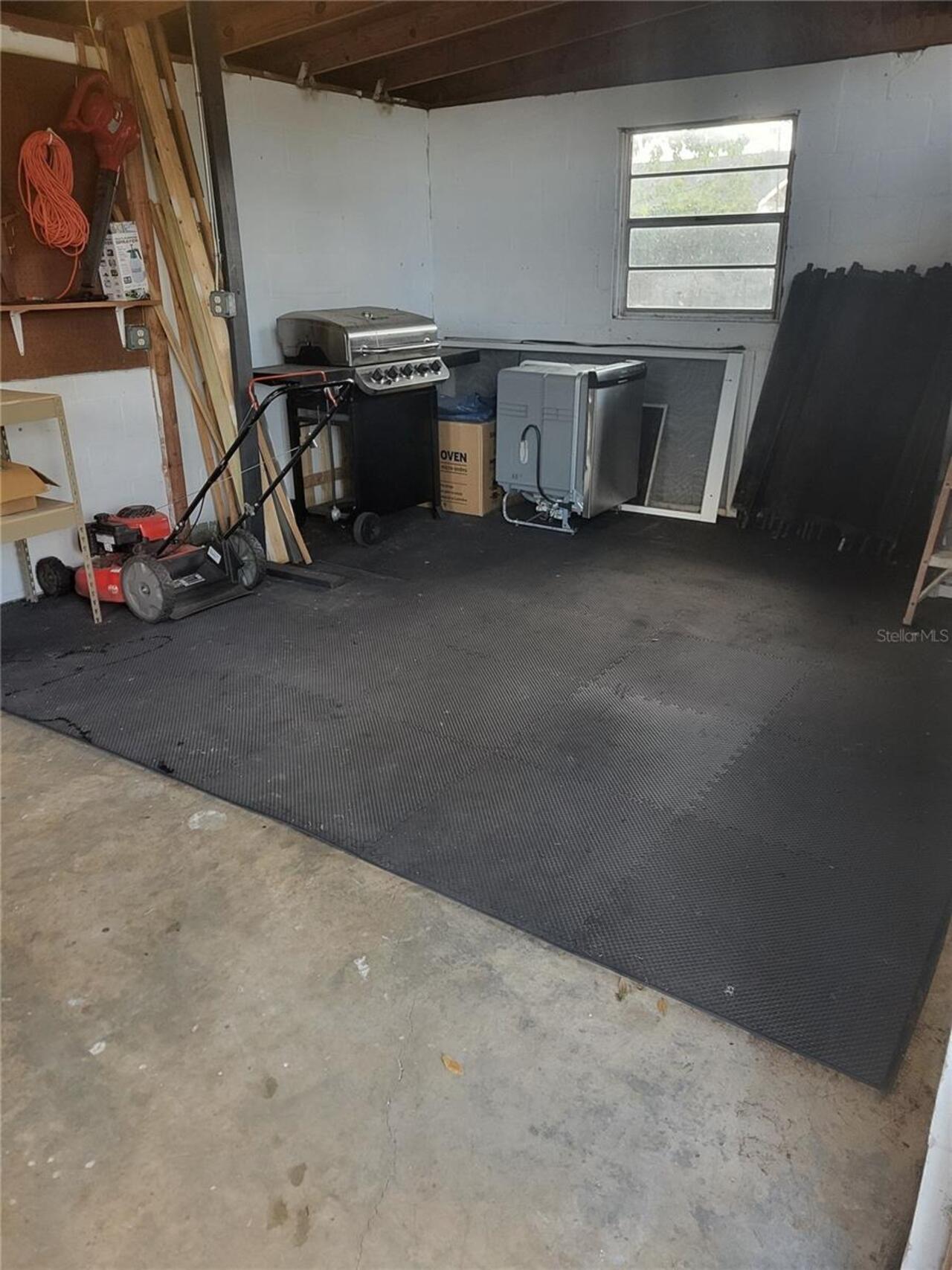Listing Photo 17