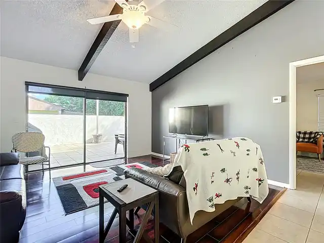 Listing Photo 7