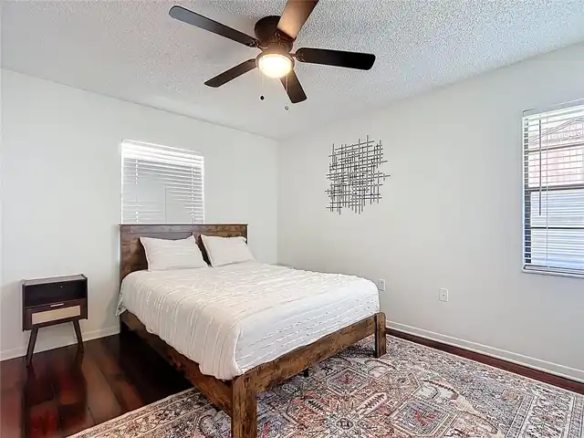 Listing Photo 25