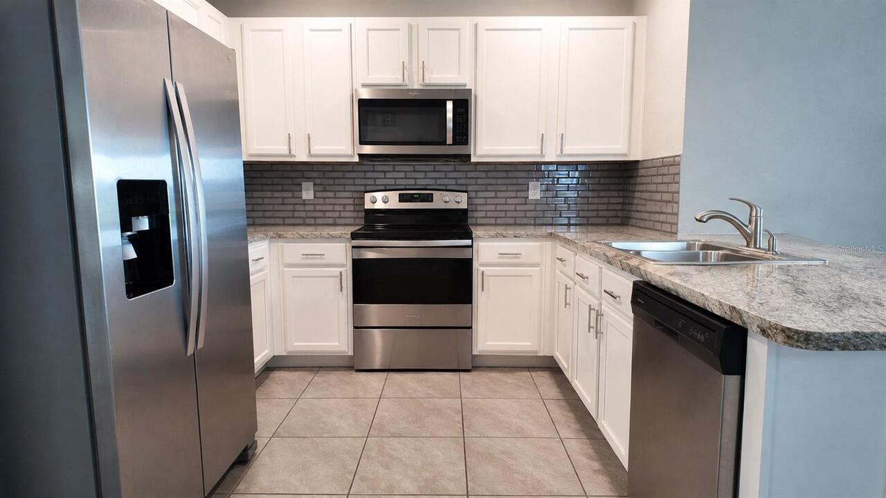 Listing Photo 9
