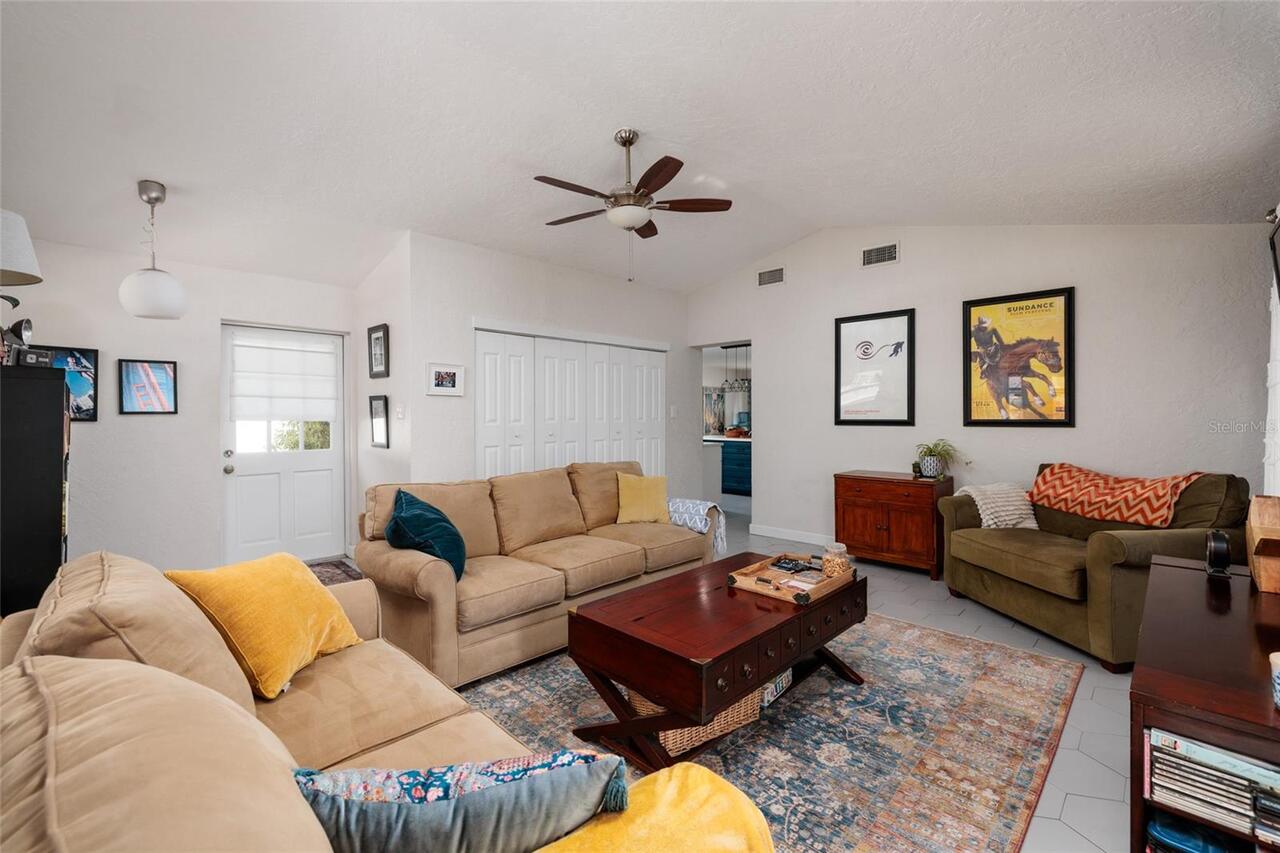 Listing Photo 15