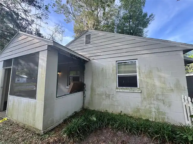 Listing Photo 8