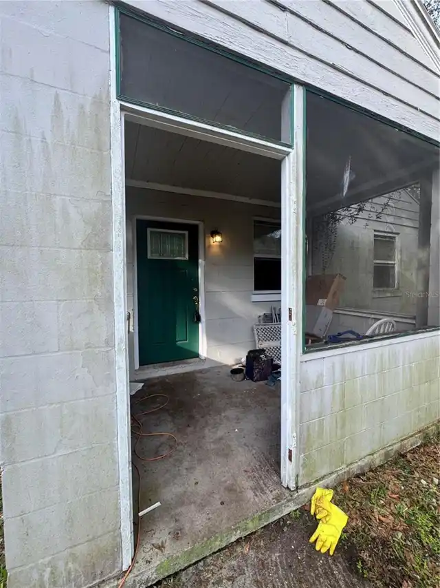 Listing Photo 9