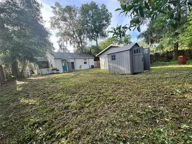 Listing Photo 15