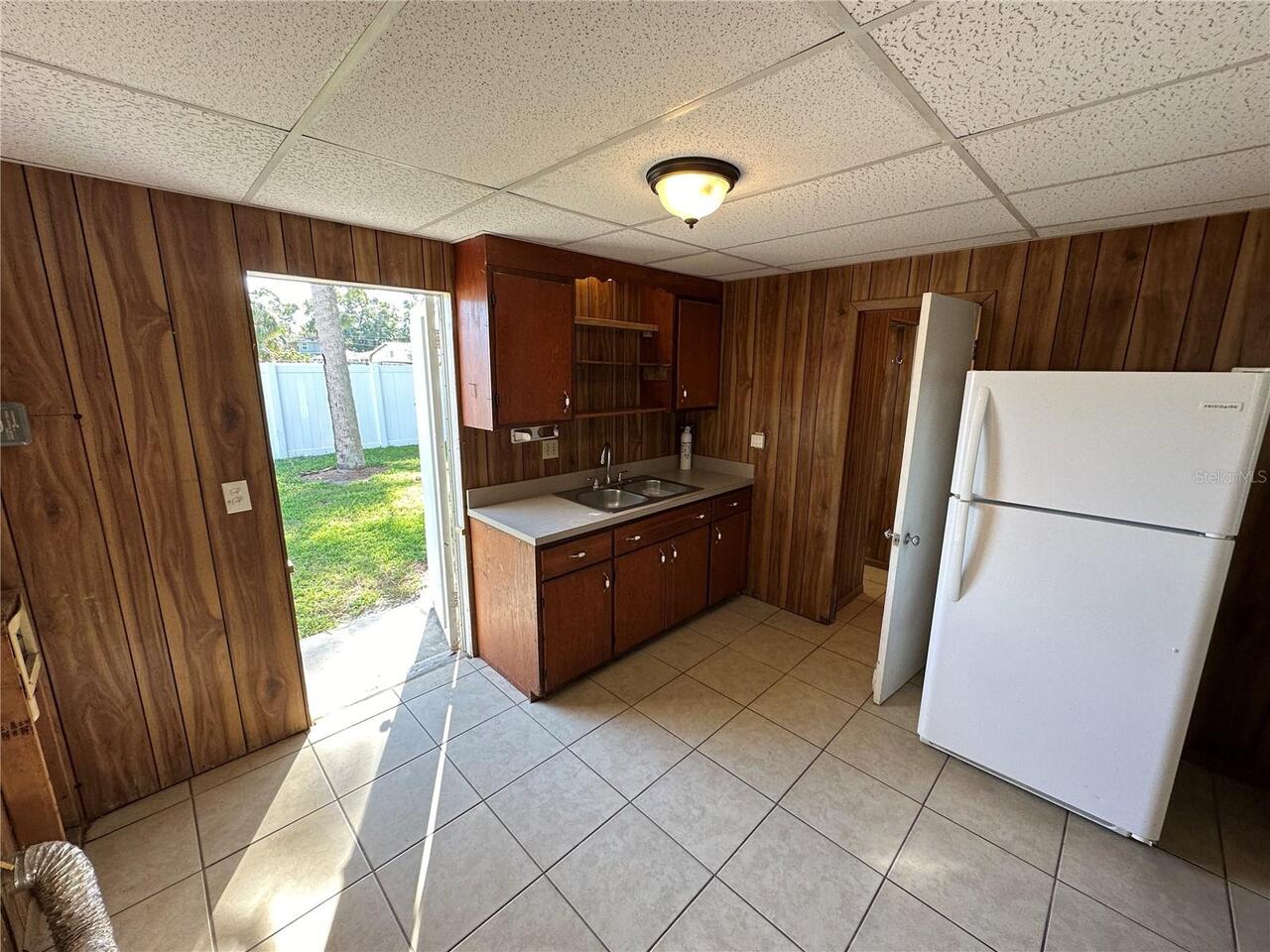 Listing Photo 7