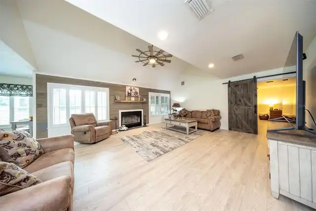 Listing Photo 27