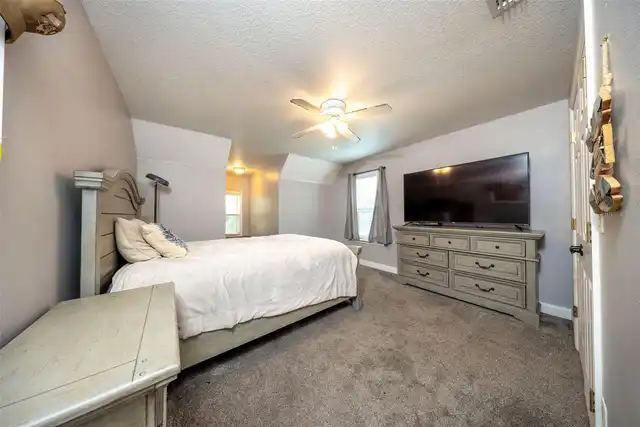 Listing Photo 43