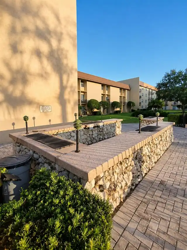 Listing Photo 18