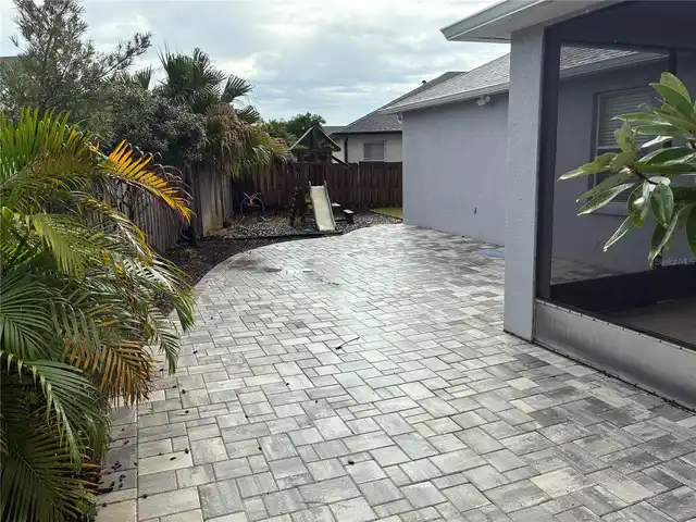 Listing Photo 34