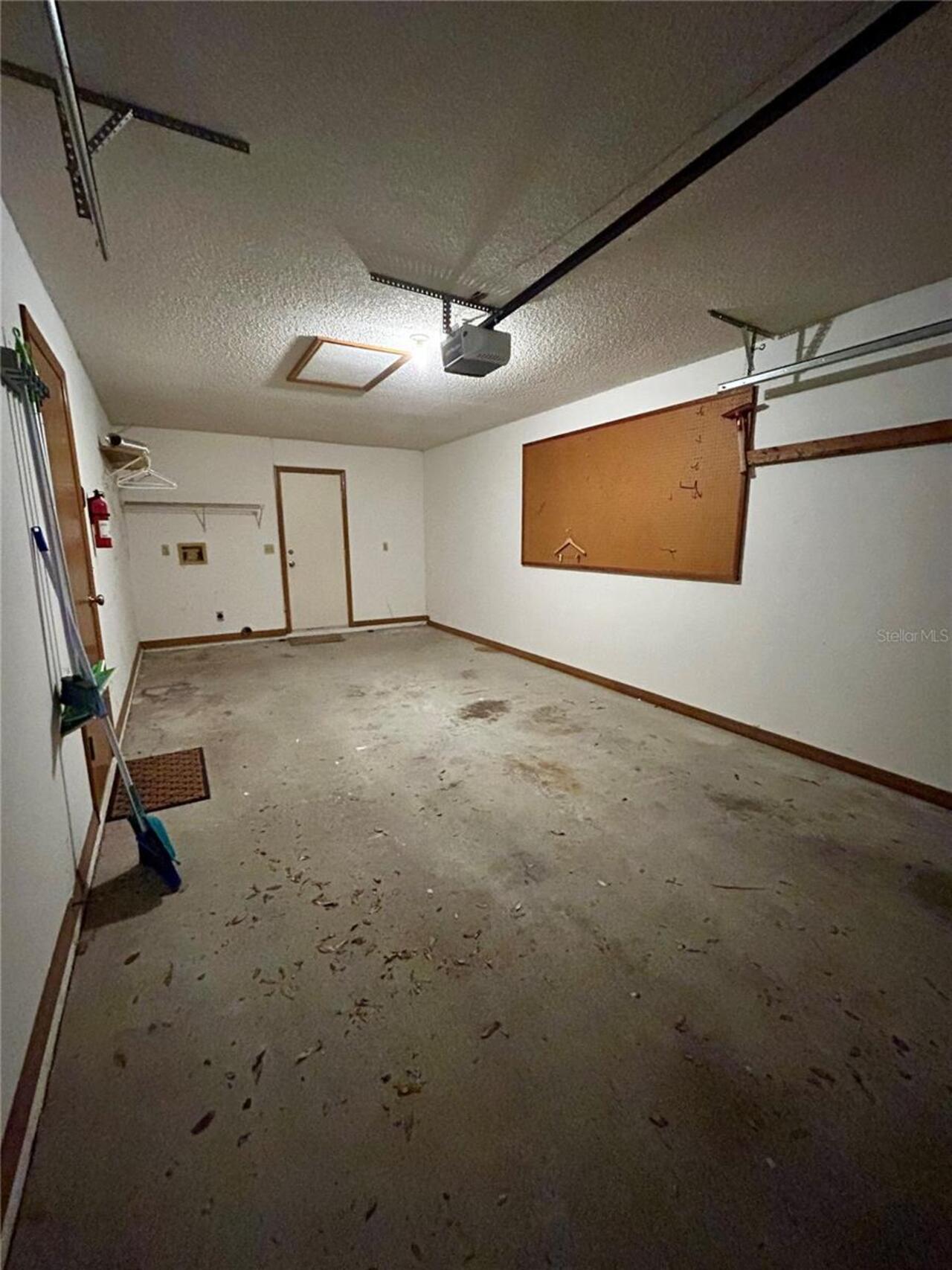 Listing Photo 15