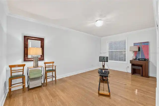 Listing Photo 24