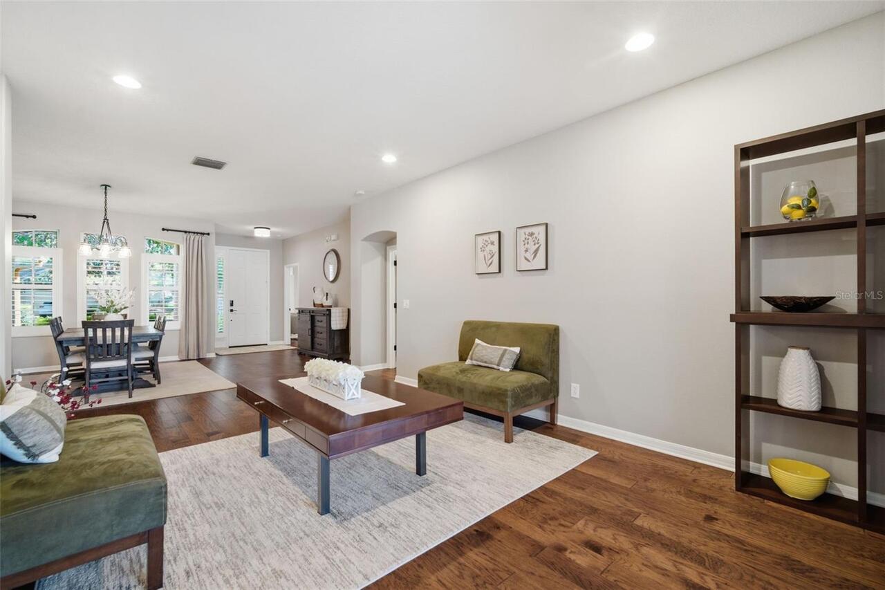 Listing Photo 17