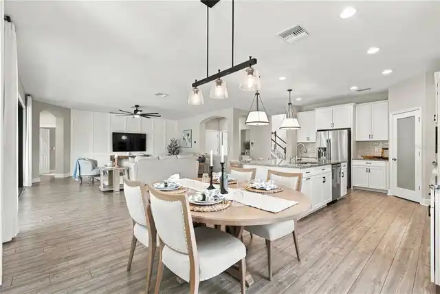 Listing Photo 16