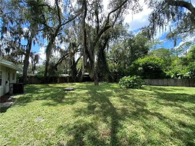 Listing Photo 18
