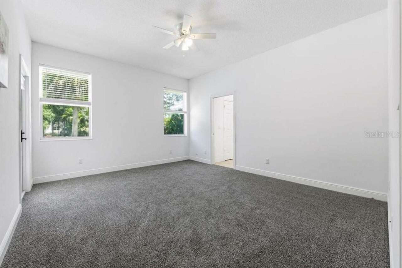 Listing Photo 14