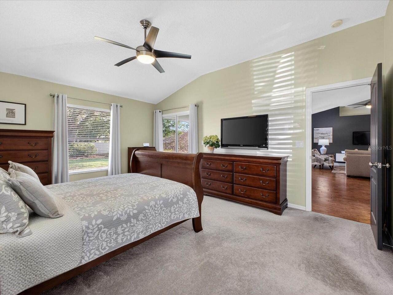 Listing Photo 21