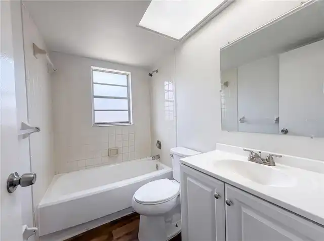 Listing Photo 19