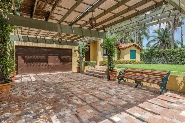 Listing Photo 13