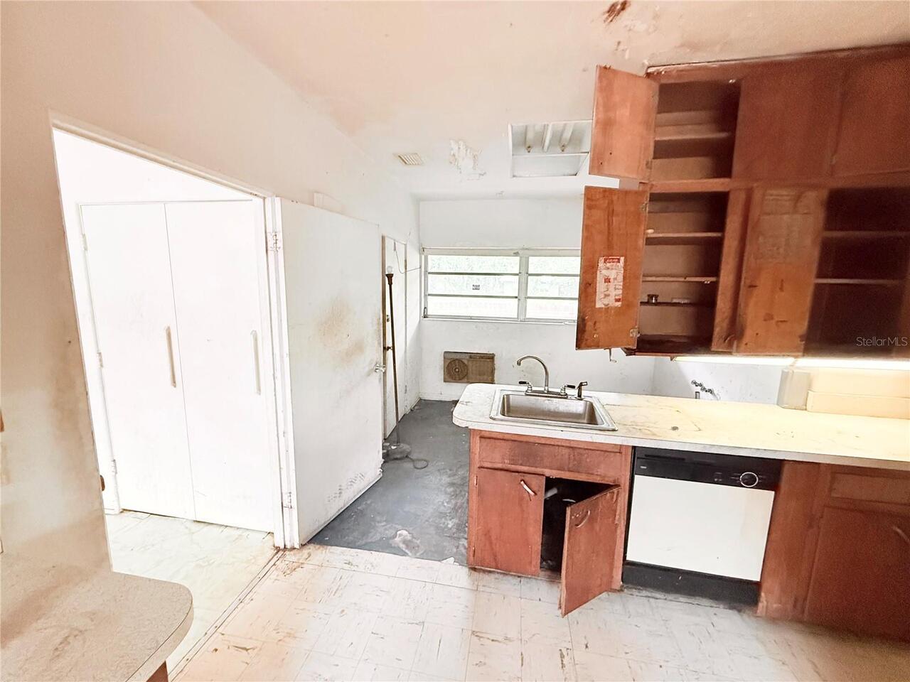 Listing Photo 7