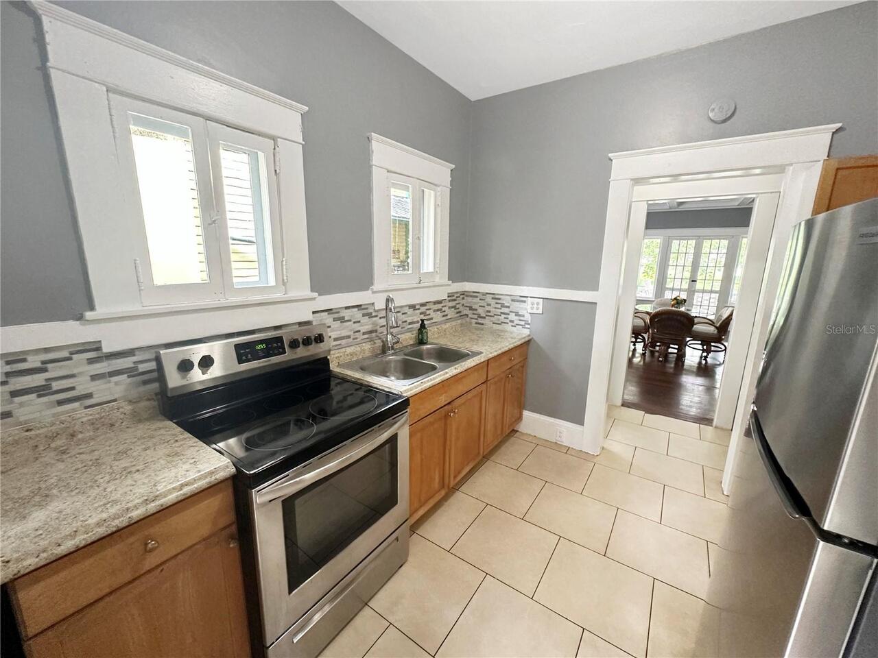 Listing Photo 11