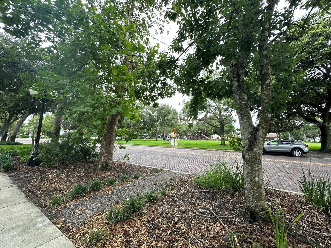 Listing Photo 23
