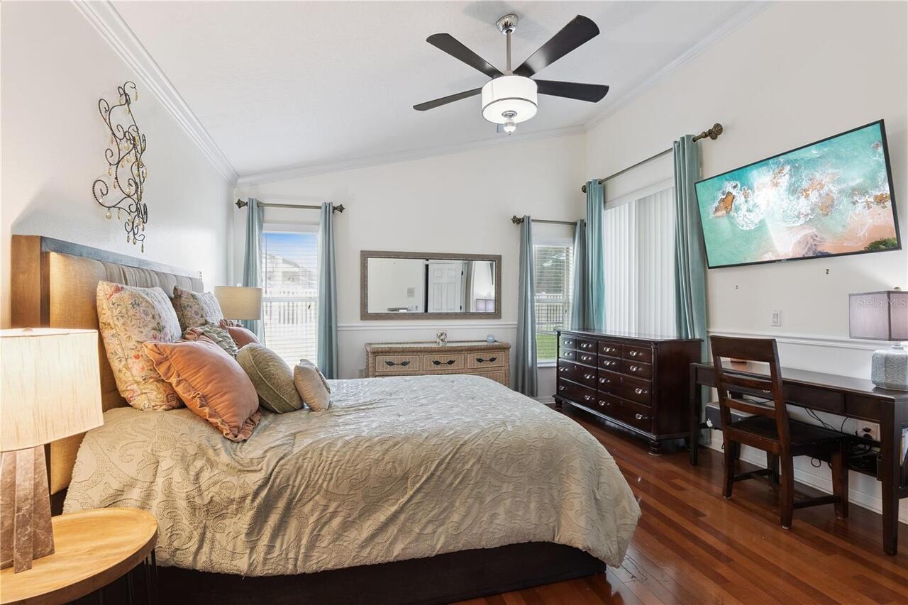 Listing Photo 17