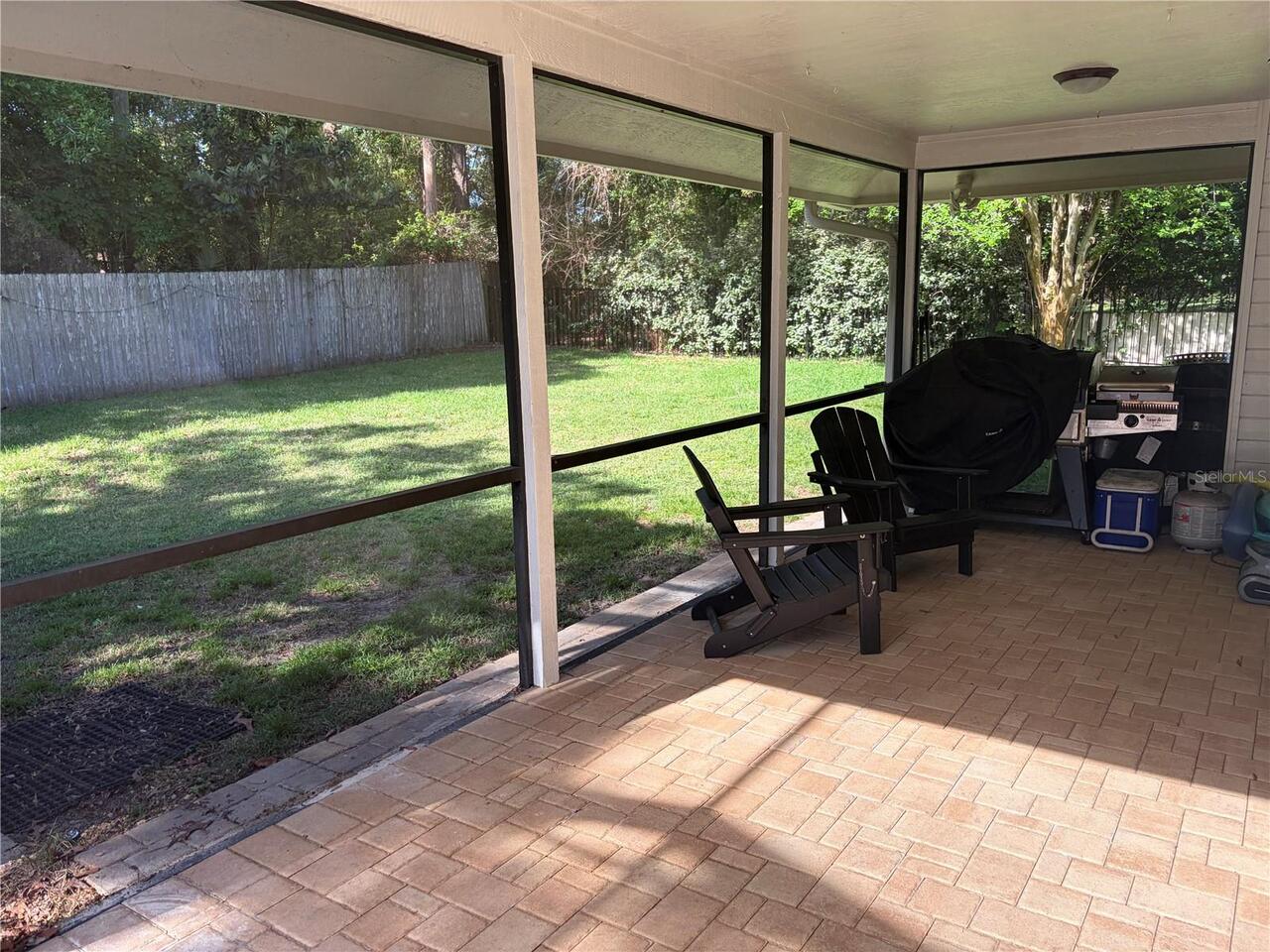 Listing Photo 11