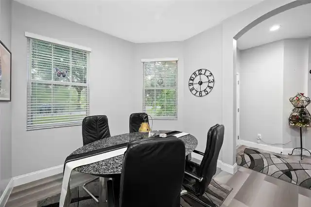 Listing Photo 9