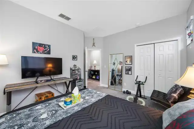 Listing Photo 26