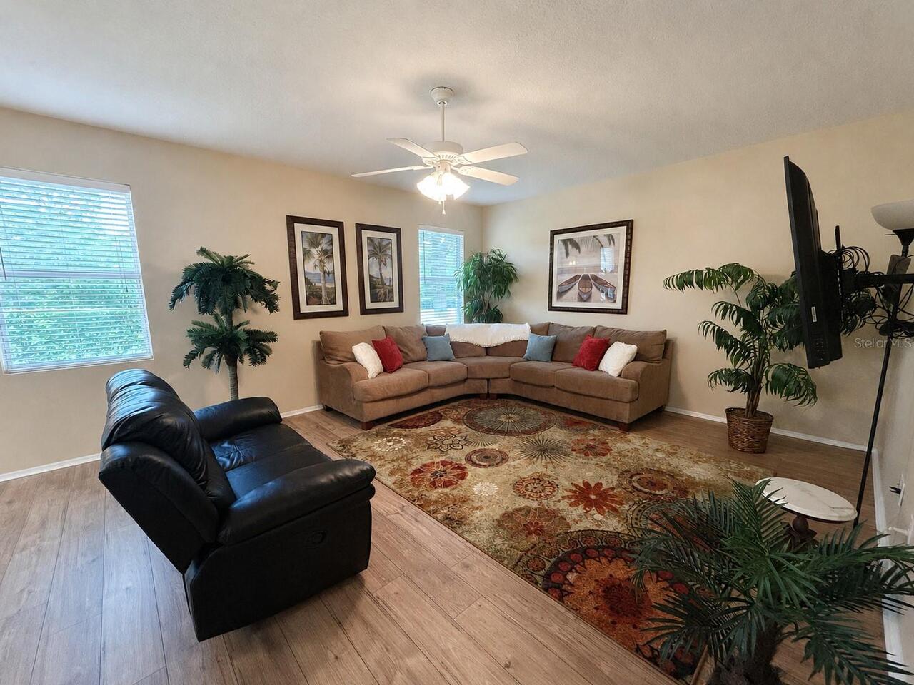Listing Photo 6
