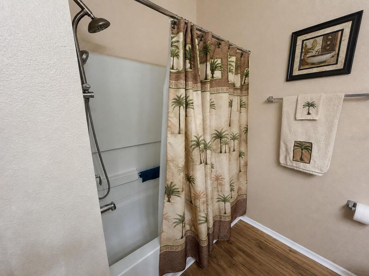 Listing Photo 19