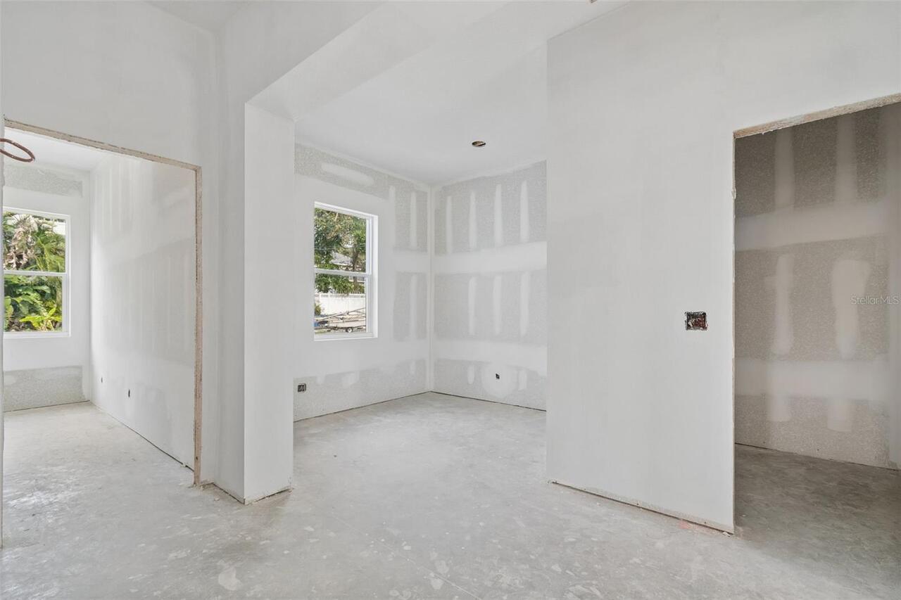 Listing Photo 28