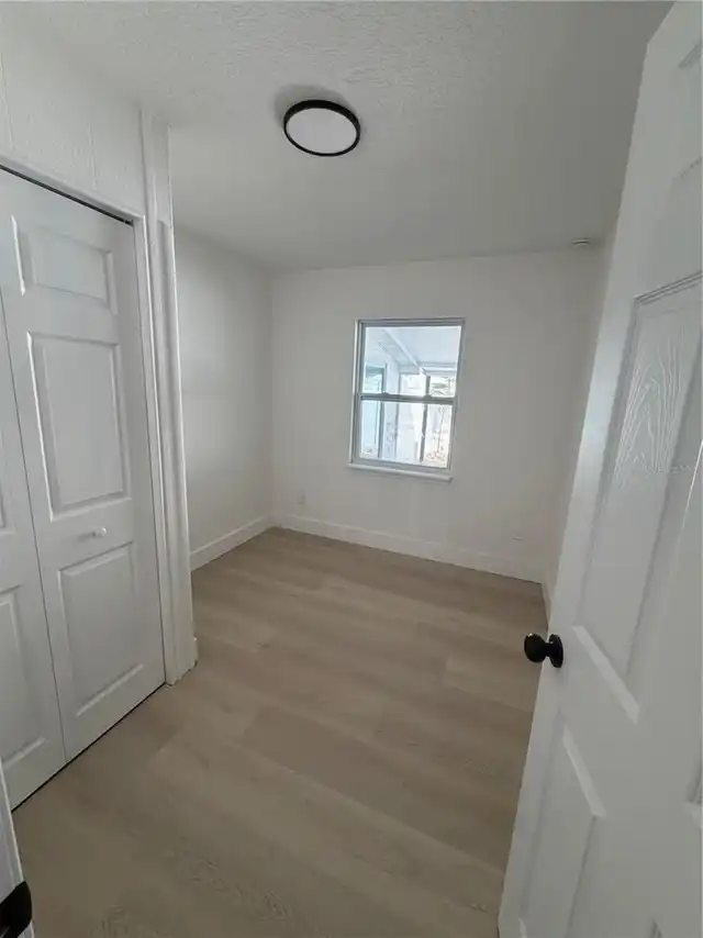 Listing Photo 27